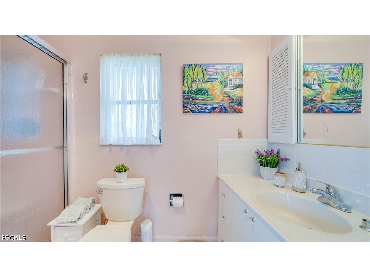 3520 SE 3rd Place Cape Coral FL 33904 2026018538 image20