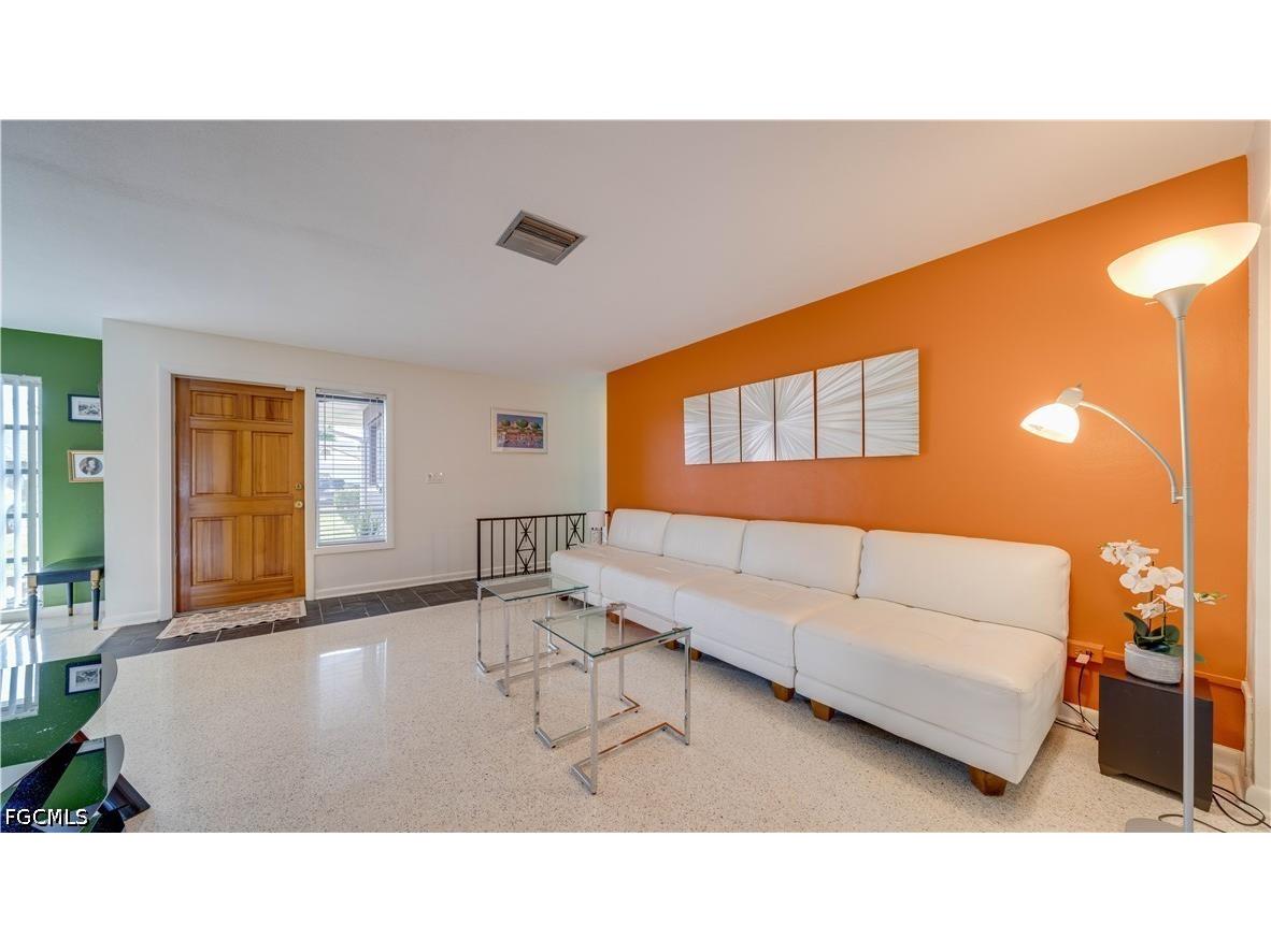 3520 SE 3rd Place Cape Coral FL 33904 2026018538 image6