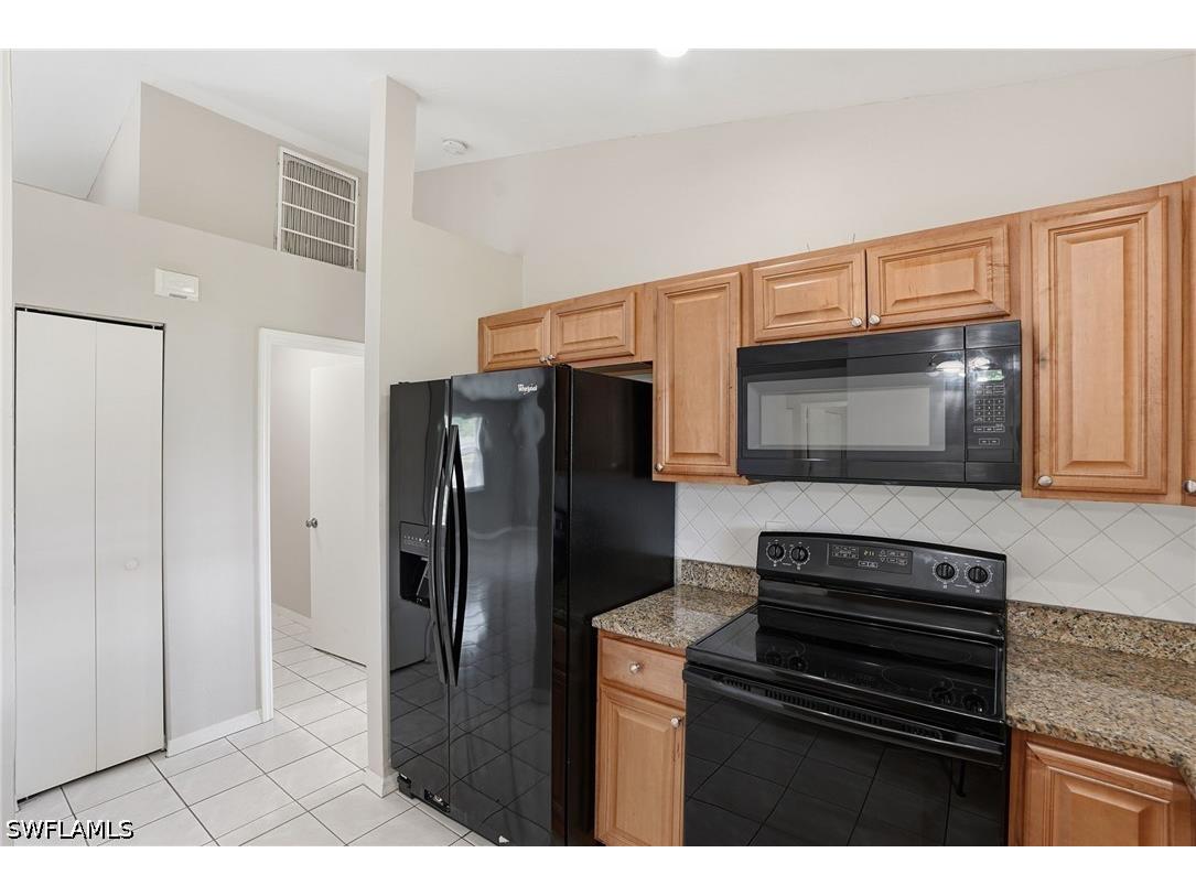 3521 Santa Barbara Boulevard Cape Coral FL 33914 226021356 image18