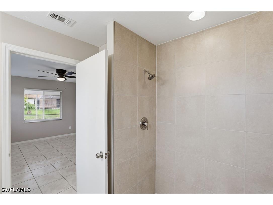 3521 Santa Barbara Boulevard Cape Coral FL 33914 226021356 image27