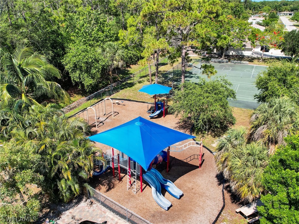 3523 Santiago Way Naples FL 34105 226009145 image39