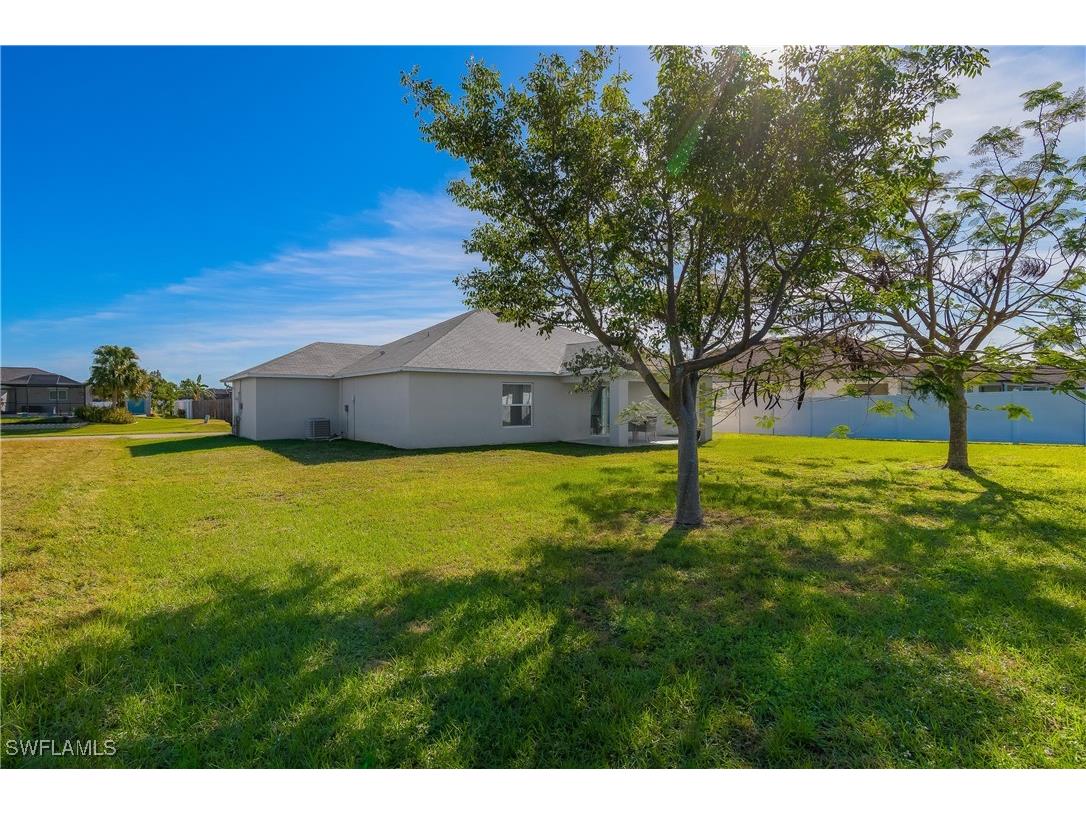 3524 SW 11th Avenue Cape Coral FL 33914 224099394 image10