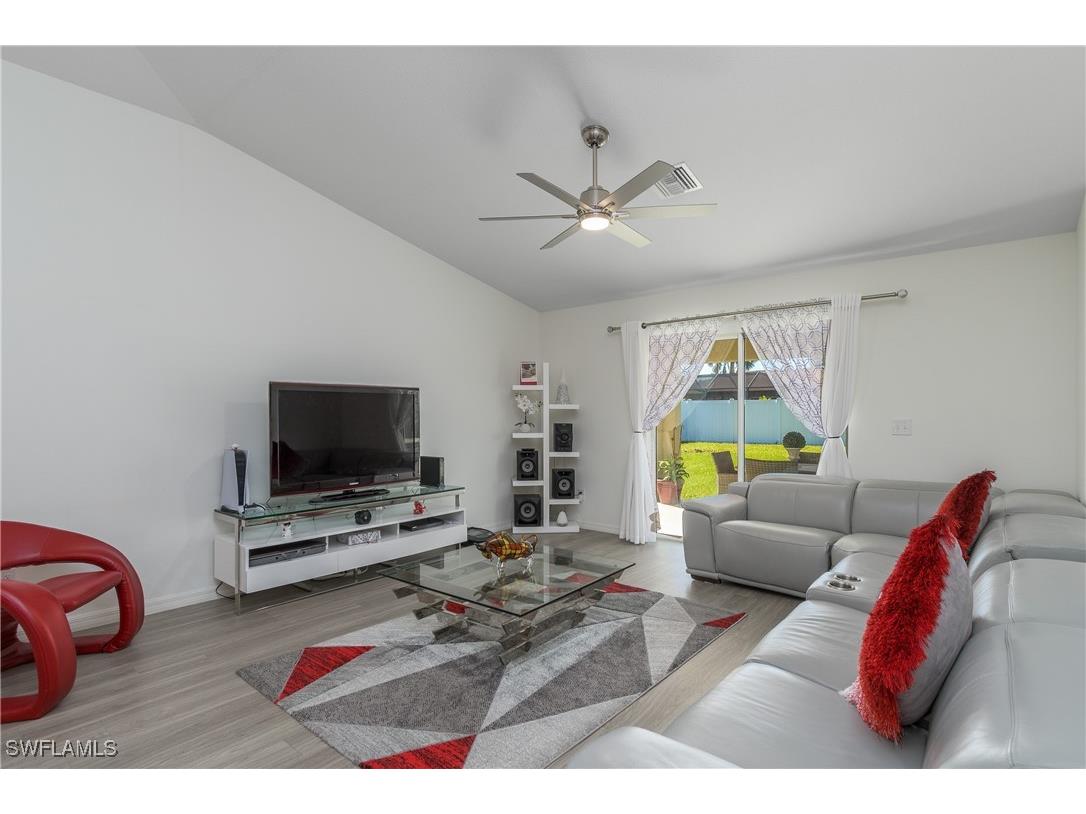 3524 SW 11th Avenue Cape Coral FL 33914 224099394 image21