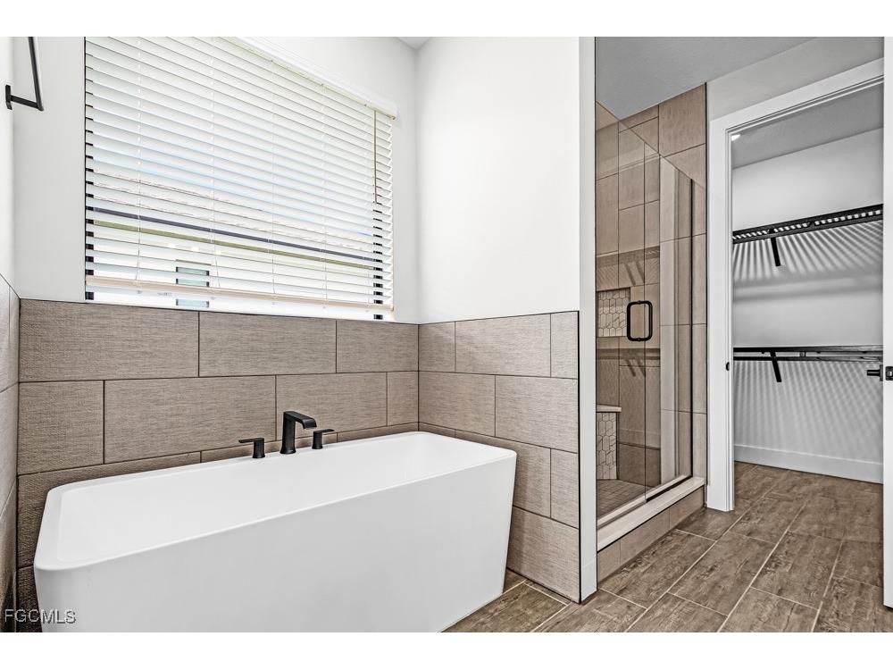 3524 SW 3rd Street Cape Coral FL 33991 2026001886 image17