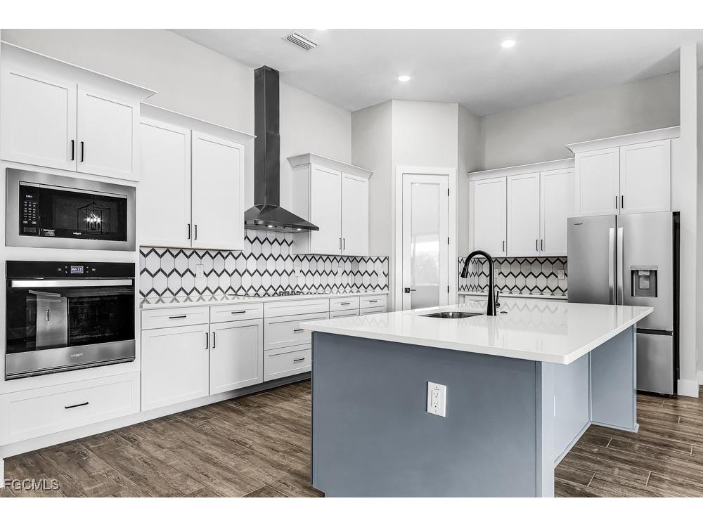 3524 SW 3rd Street Cape Coral FL 33991 2026001886 image4