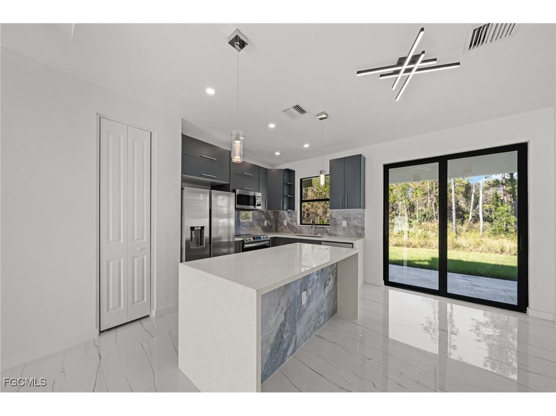 3525 43rd Avenue NE Naples FL 34120 225058961 image10