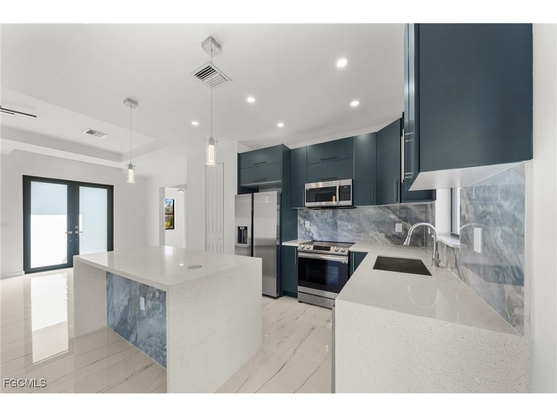 3525 43rd Avenue NE Naples FL 34120 225058961 image12