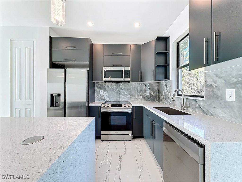 3525 43rd Avenue NE Naples FL 34120 226001007 image6