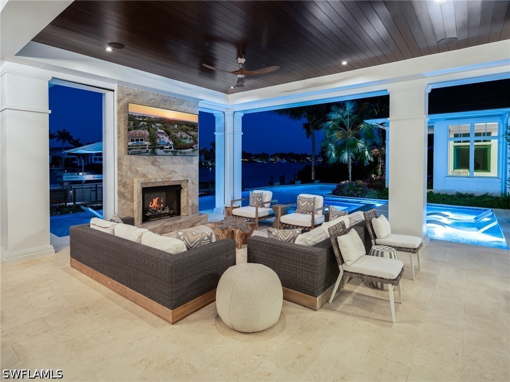 3525 Fort Charles Drive Naples FL 34102 226018564 image17