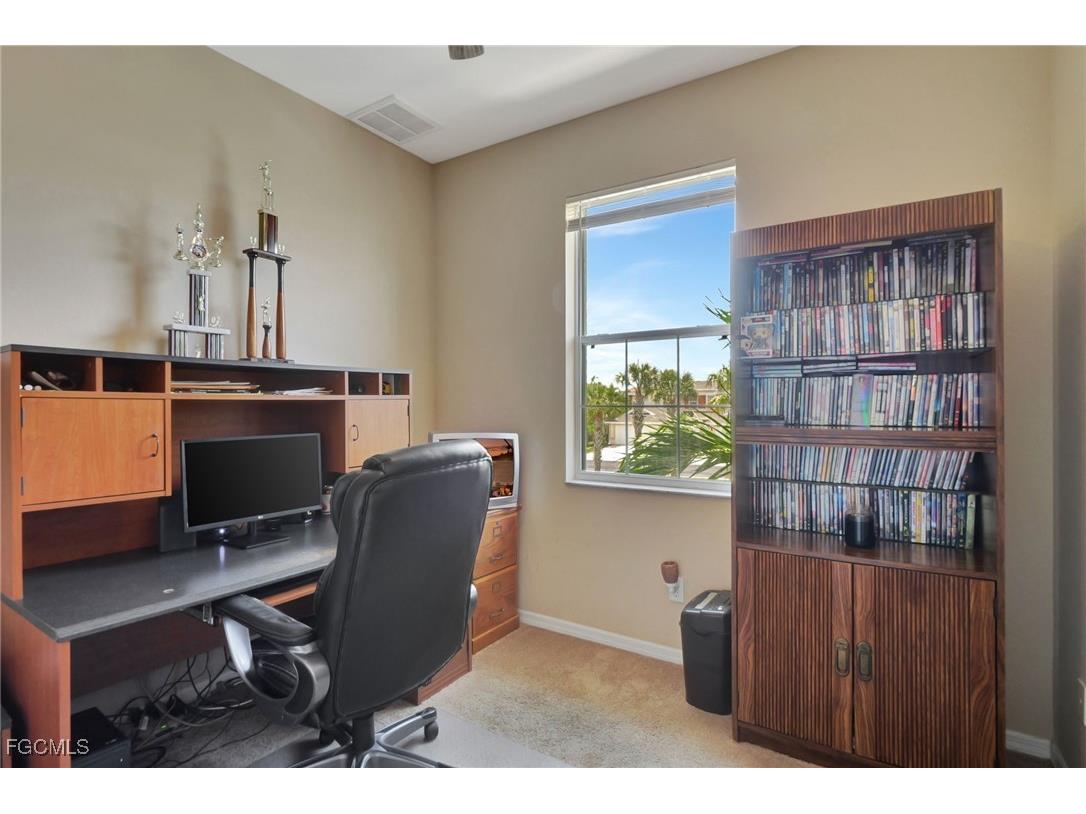 3525 Milan Drive #203 Fort Myers FL 33916 2025013781 image20