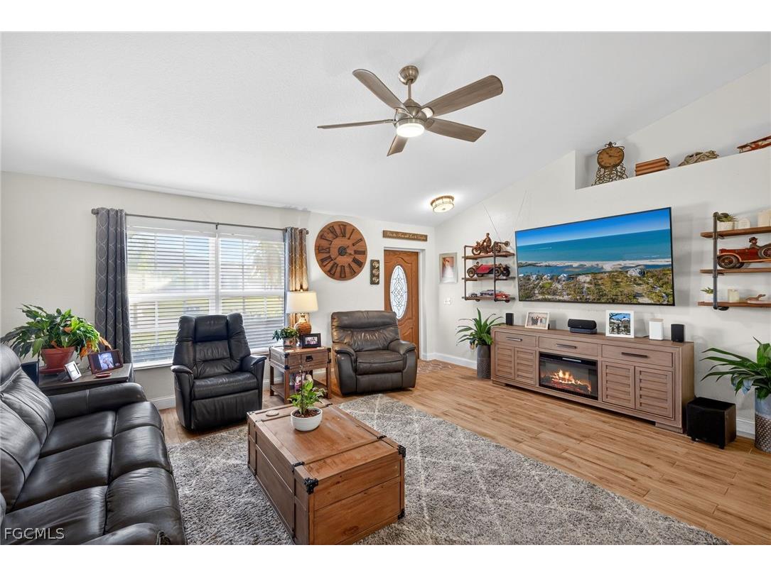 3525 NW 15th Street Cape Coral FL 33993 2026002940 image5