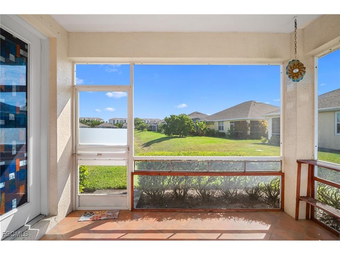 3525 Arclight Court Fort Myers FL 33916 2025020469 image17