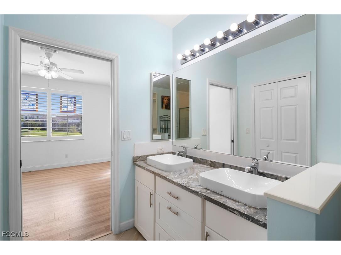 3525 Arclight Court Fort Myers FL 33916 2025020469 image28