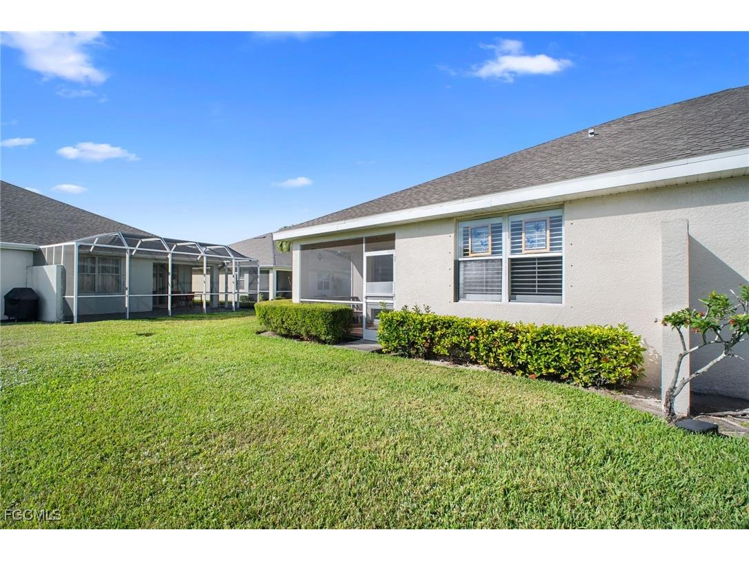 3525 Arclight Court Fort Myers FL 33916 2025020469 image38