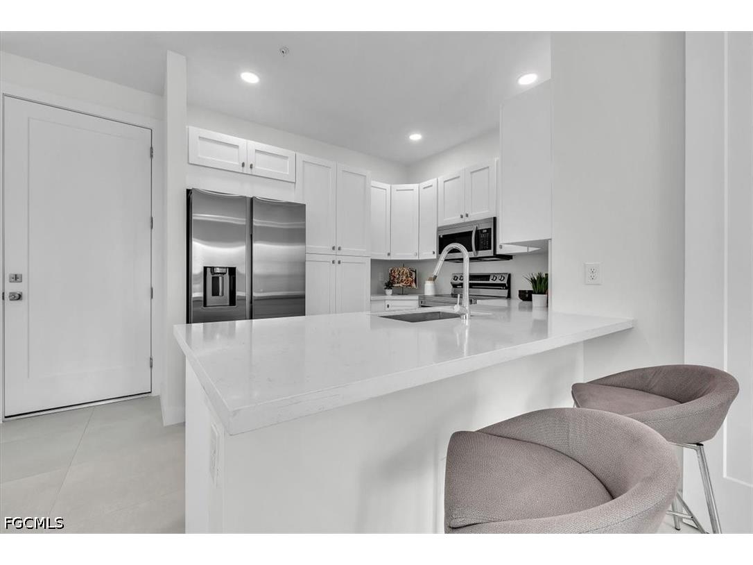 3527 Country Club Boulevard Cape Coral FL 33904 2026015650 image13