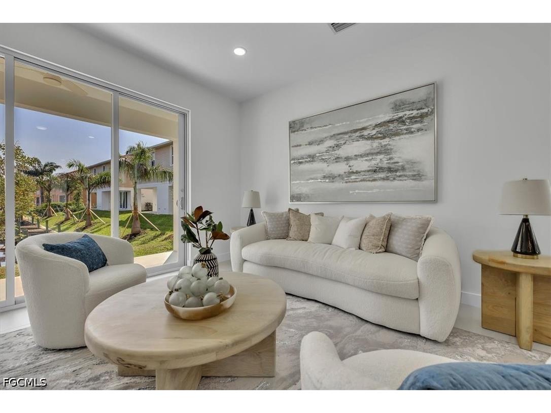 3527 Country Club Boulevard Cape Coral FL 33904 2026015650 image19