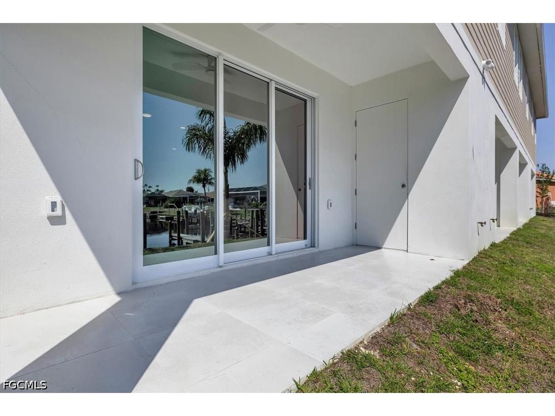 3527 Country Club Boulevard Cape Coral FL 33904 2026015650 image40