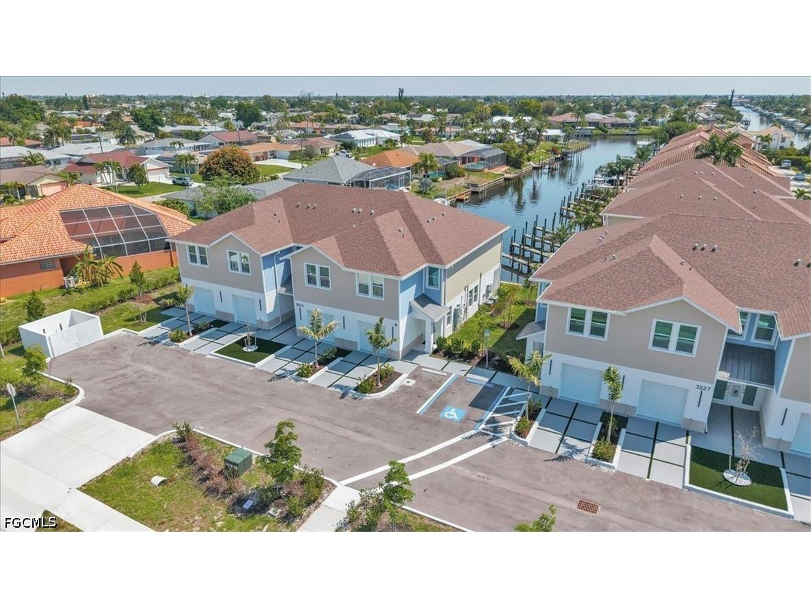 3527 Country Club Boulevard Cape Coral FL 33904 2026015650 image44