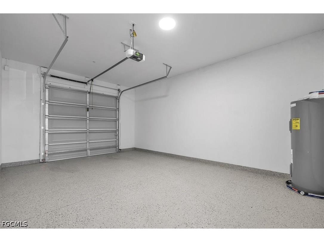 3527 Country Club Boulevard Cape Coral FL 33904 2026015650 image49