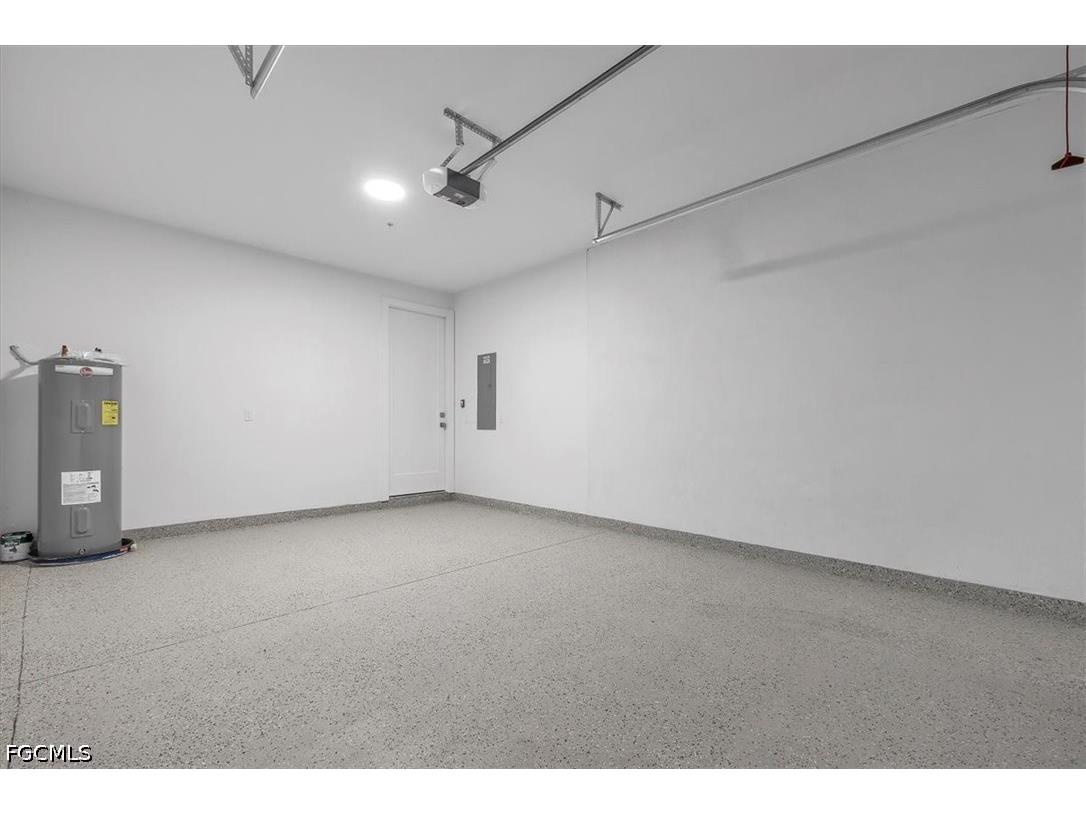 3527 Country Club Boulevard Cape Coral FL 33904 2026015650 image50