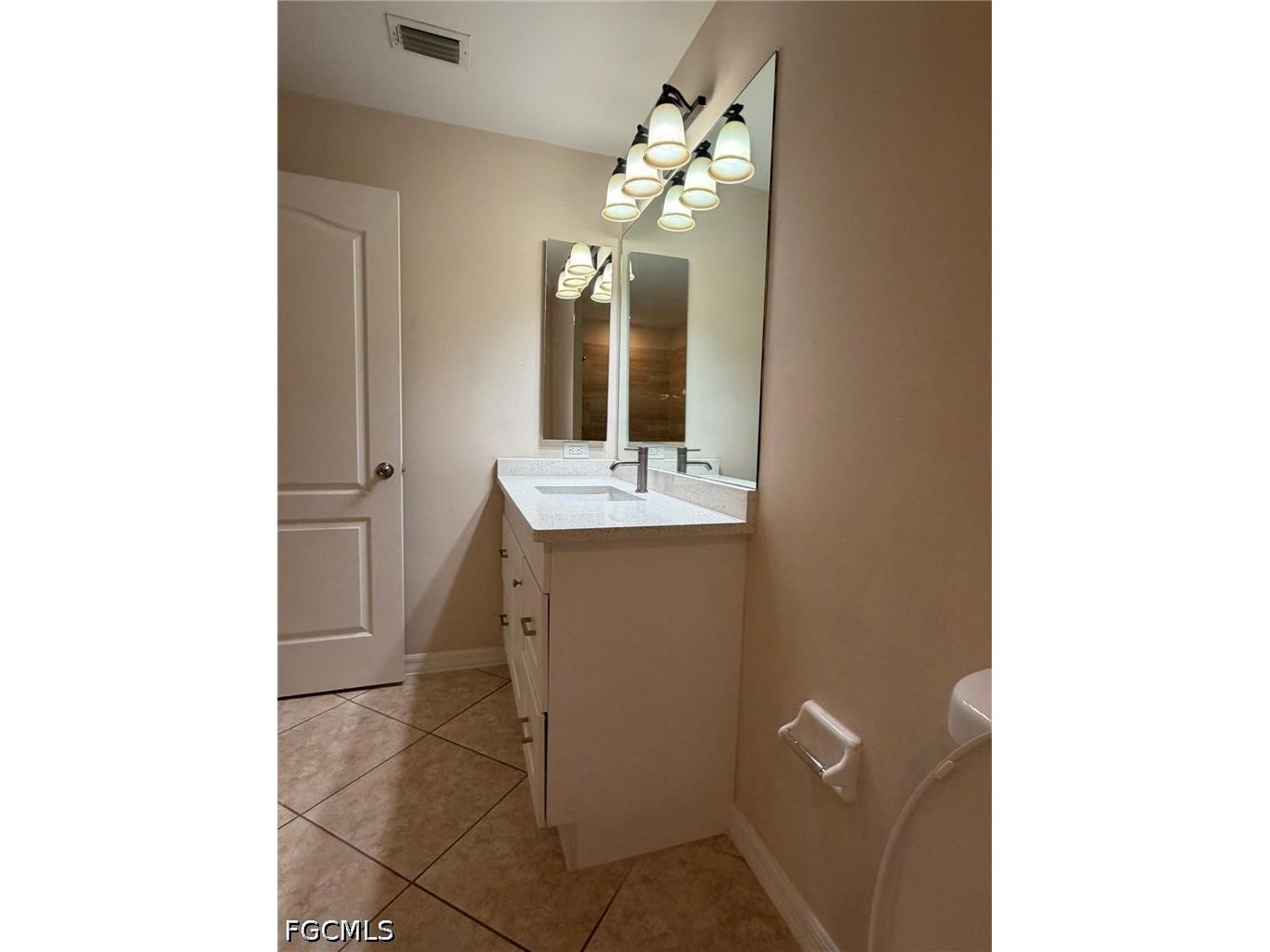 3527 NE 19th Place Cape Coral FL 33909 2026023214 image20