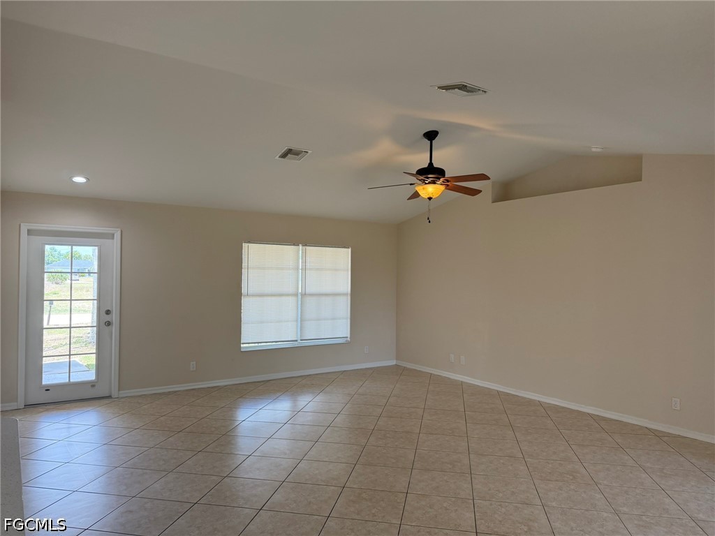 3527 NE 19th Place Cape Coral FL 33909 2026023214 image6