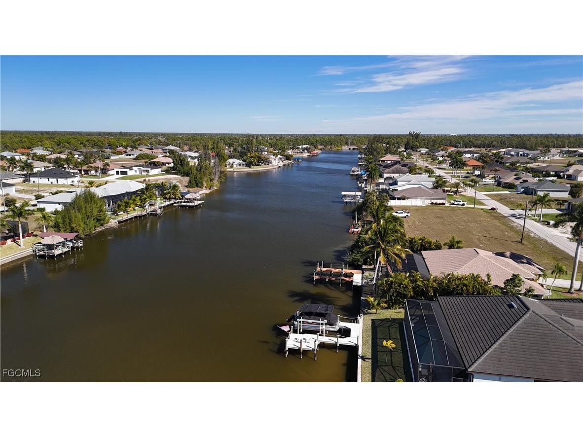 3527 NW 21st Terrace Cape Coral FL 33993 2026003378 image11