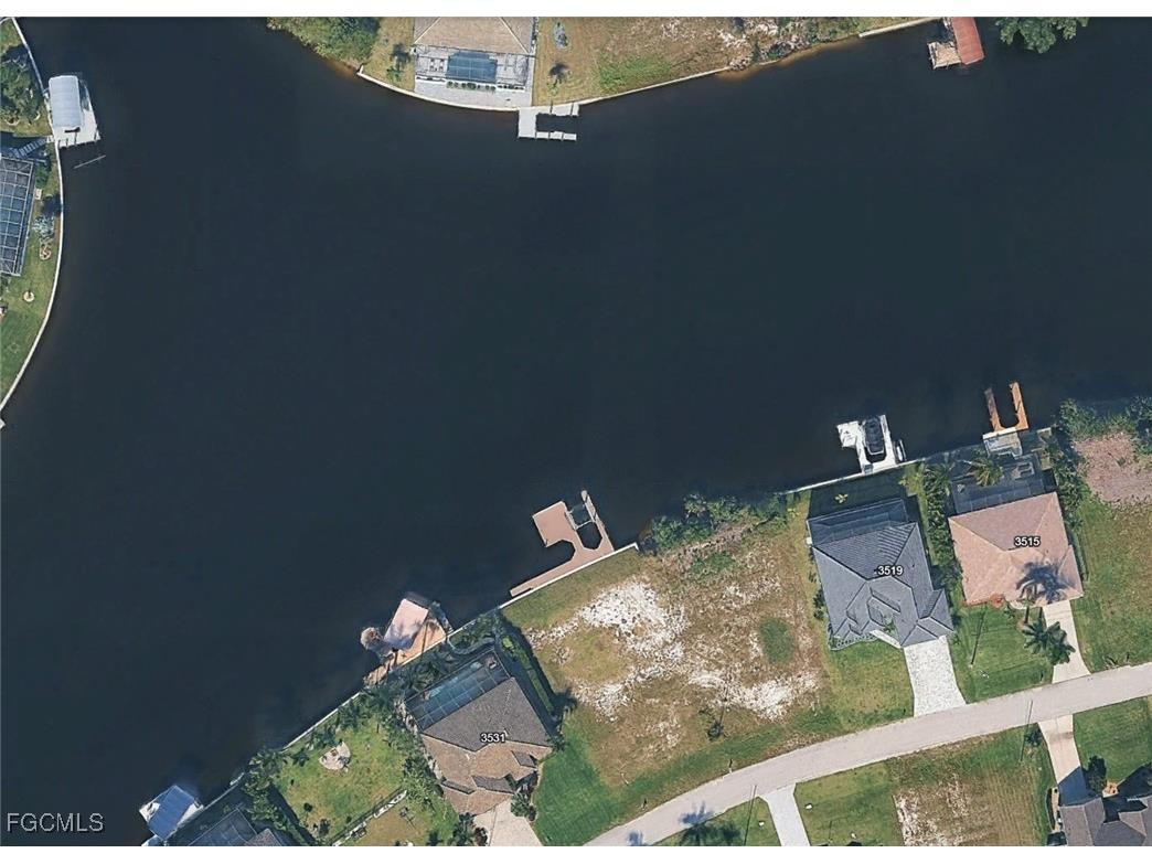 3527 NW 21st Terrace Cape Coral FL 33993 2026003378 image4