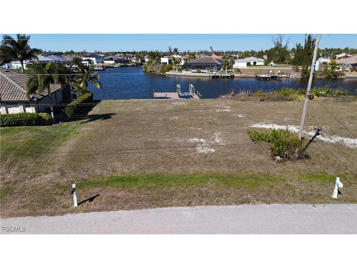 3527 NW 21st Terrace Cape Coral FL 33993 2026003378 image6