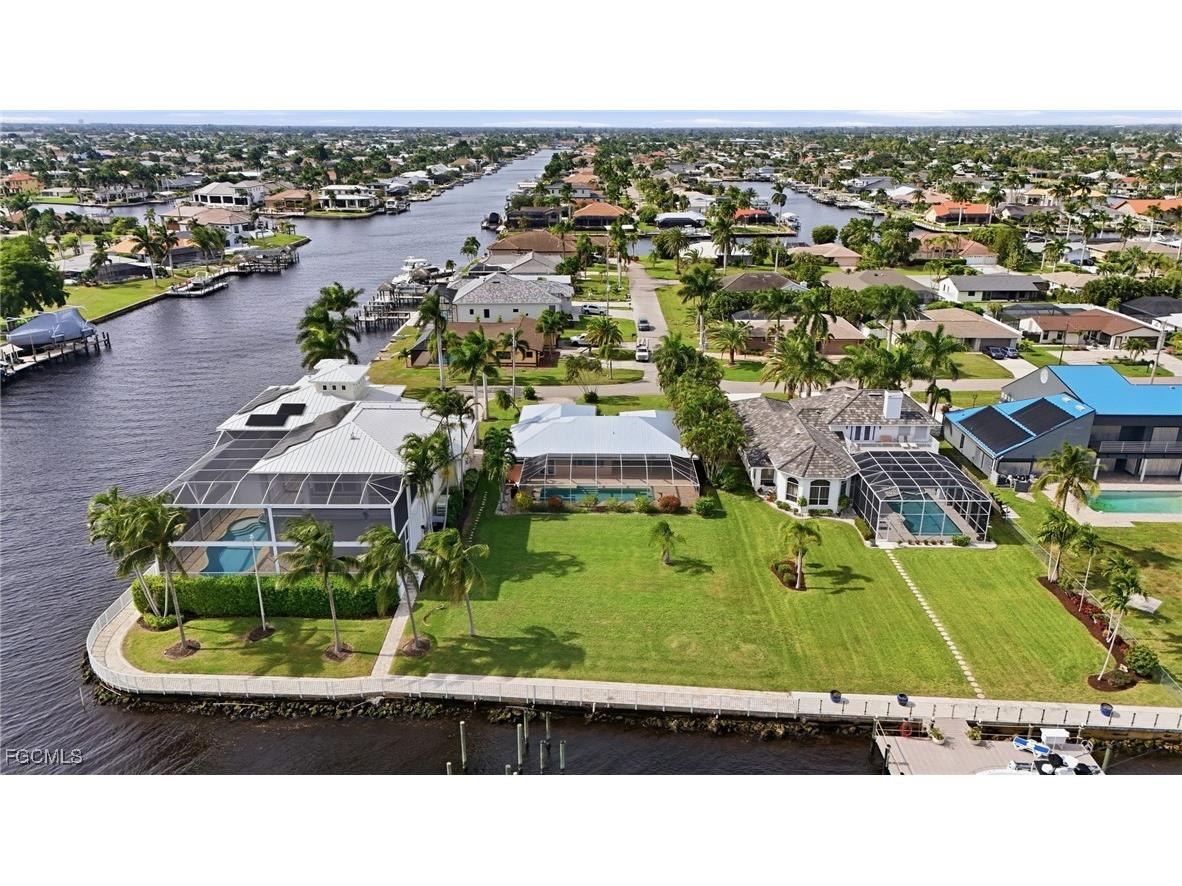 3527 SE 22nd Place Cape Coral FL 33904 2025019881 image27