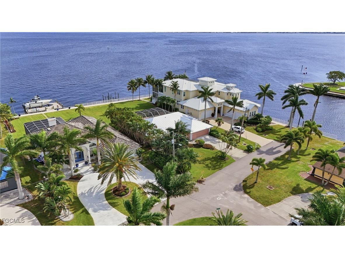 3527 SE 22nd Place Cape Coral FL 33904 2025019881 image5