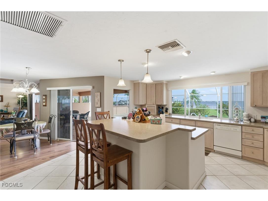 3527 SE 22nd Place Cape Coral FL 33904 2025019881 image9