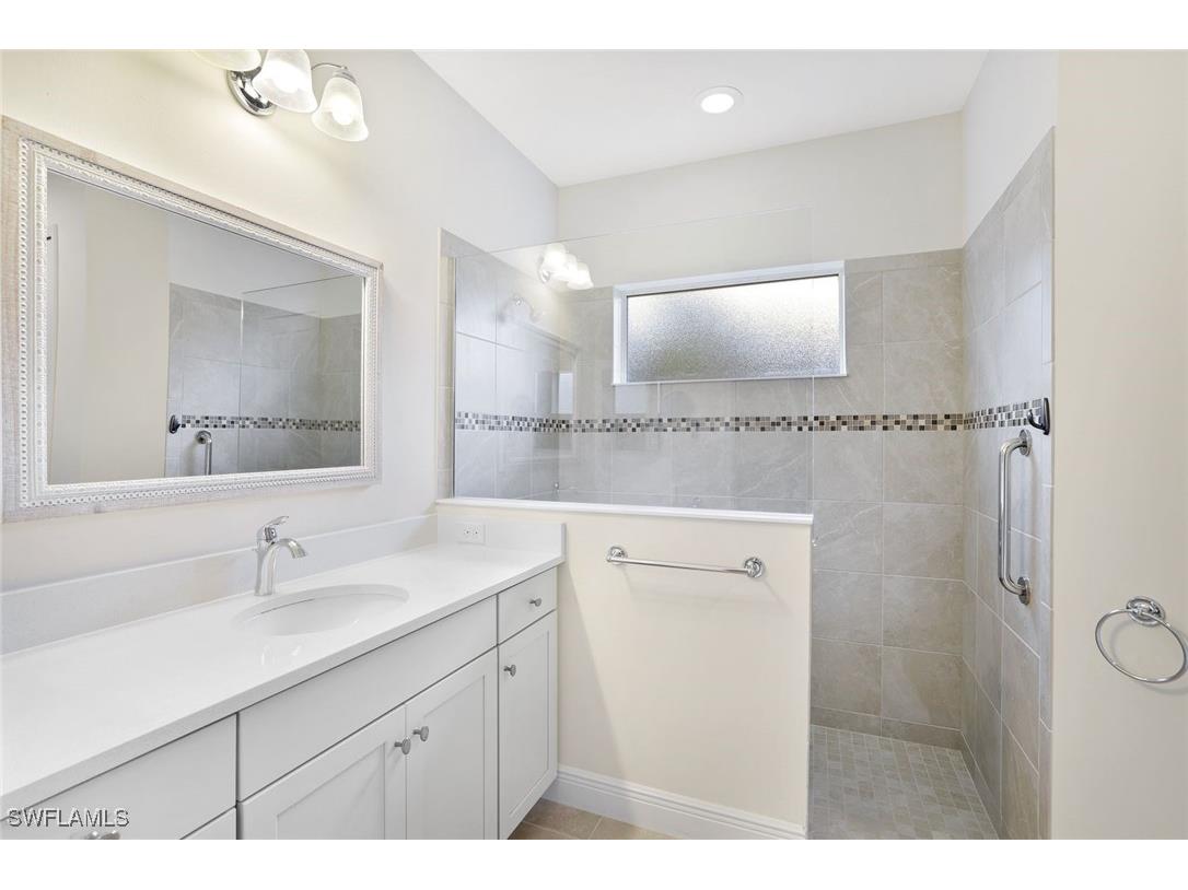 3529 Canopy Circle Naples FL 34120 226004601 image15