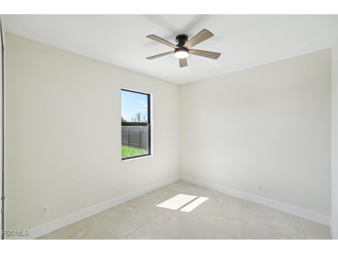 353 El Dorado Boulevard S Cape Coral FL 33991 2025000790 image19