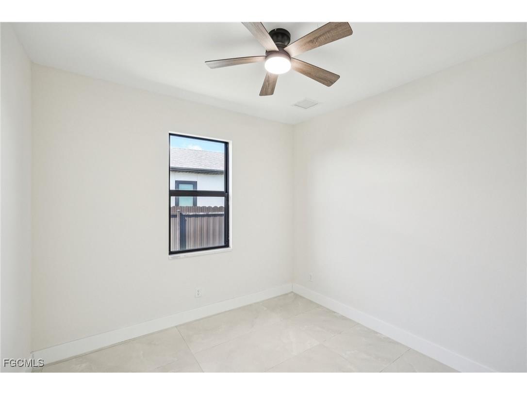 353 El Dorado Boulevard S Cape Coral FL 33991 2025000790 image21