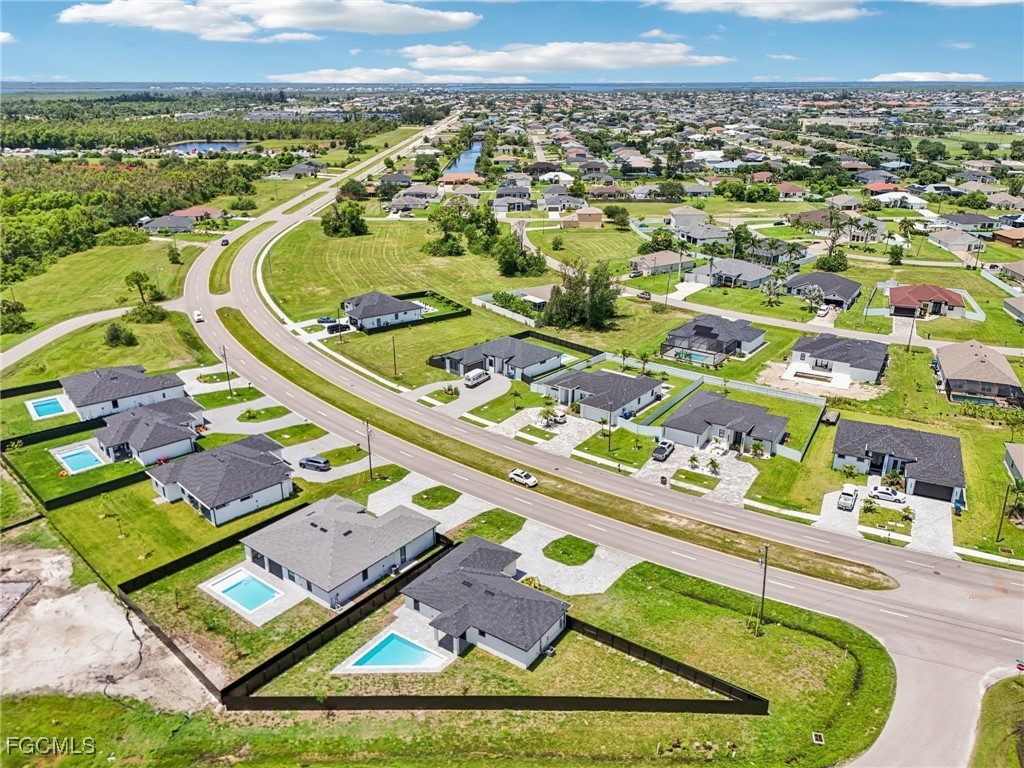 353 El Dorado Boulevard S Cape Coral FL 33991 2025000790 image4