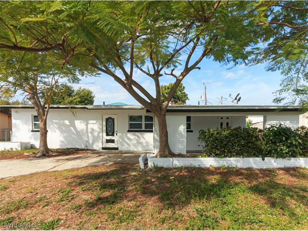 3530 Glenn Drive Fort Myers FL 33901 224020853 image1