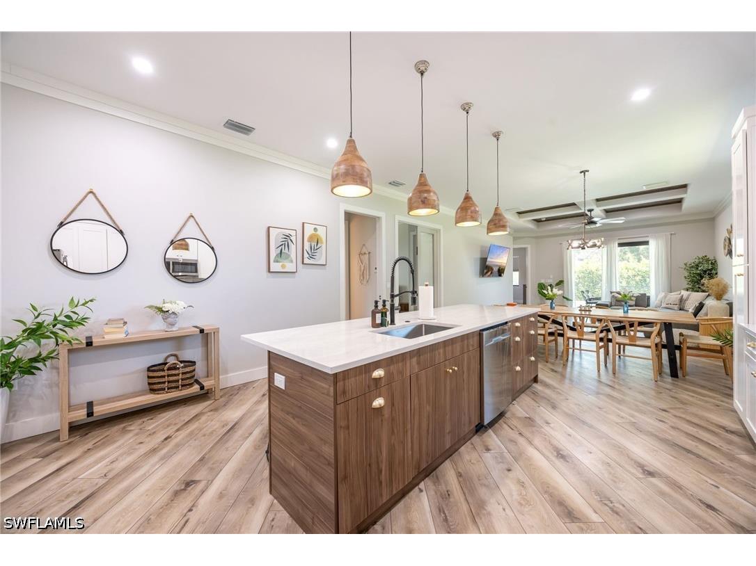 3530 Hibiscus Avenue Naples FL 34104 226017638 image1