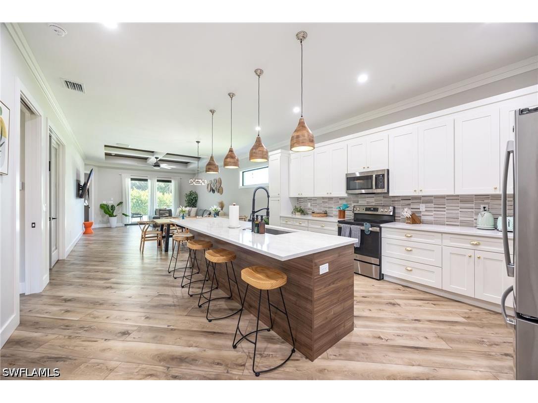 3530 Hibiscus Avenue Naples FL 34104 226017638 image7