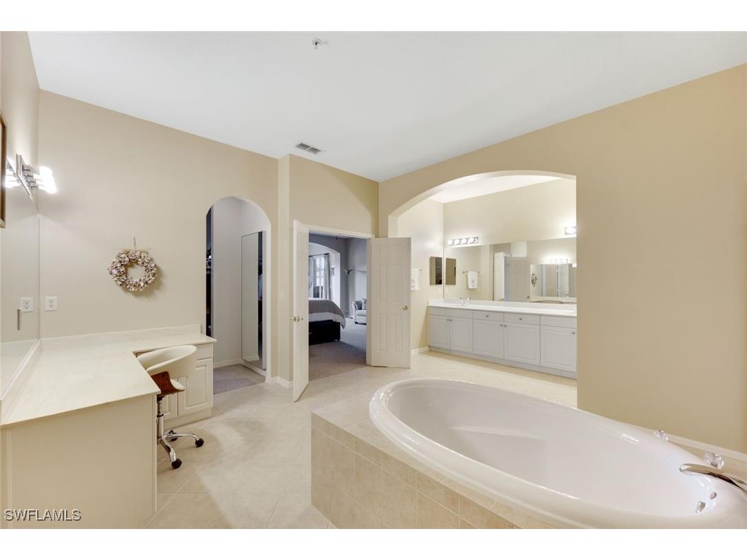 3530 Lansing Loop #202 Estero FL 33928 225071675 image24