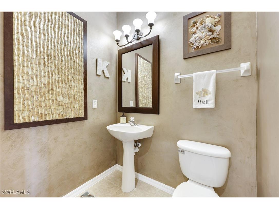 3530 Lansing Loop #202 Estero FL 33928 225071675 image7