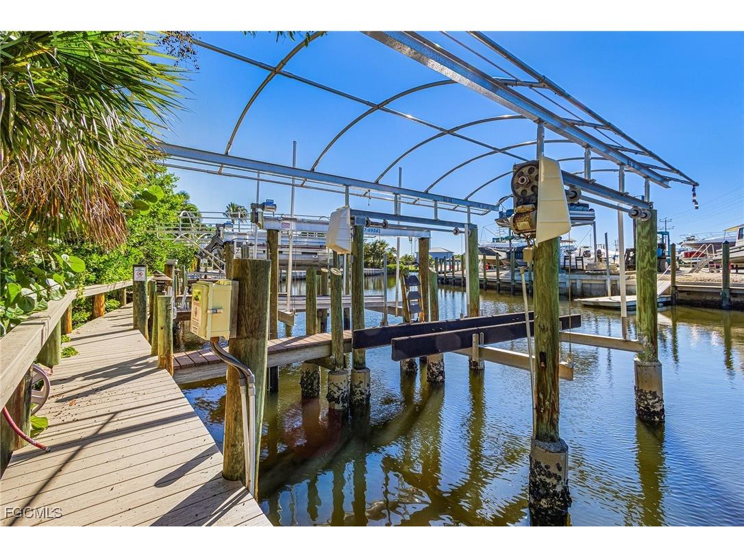 3531 Sea Holly Lane Saint James City FL 33956 2025022151 image38