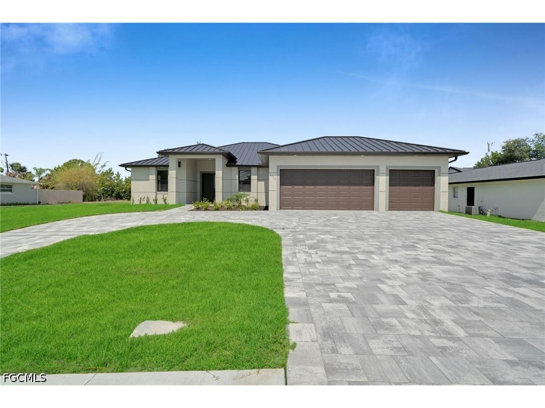 3532 Country Club Boulevard Cape Coral FL 33904 2026023124 image1