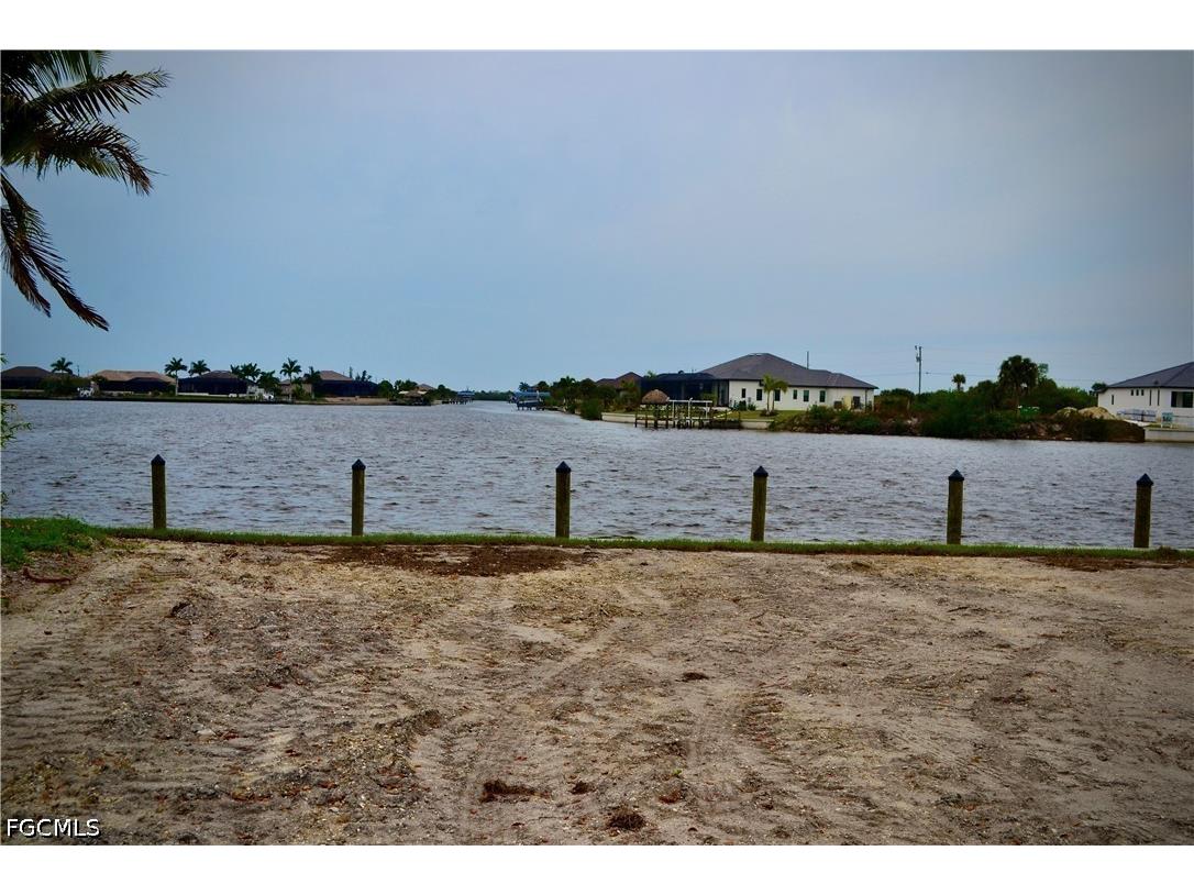 3532 NW 42nd Avenue Cape Coral FL 33993 2026025856 image11