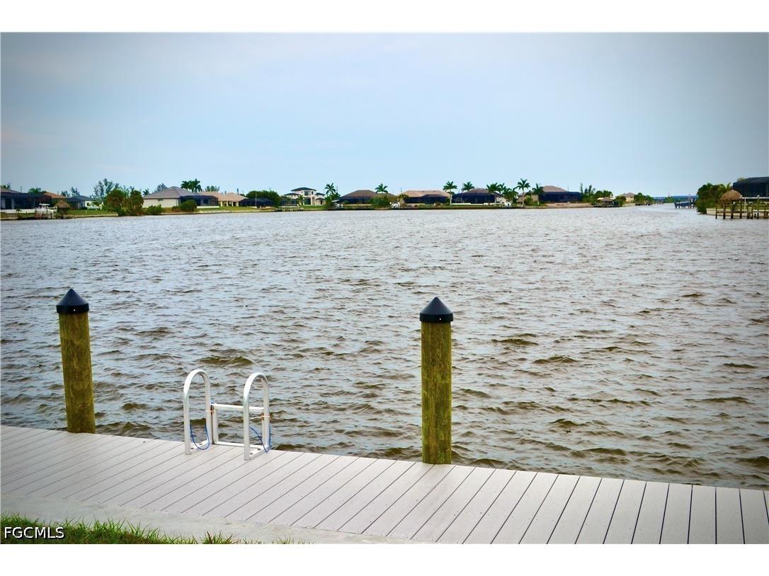 3532 NW 42nd Avenue Cape Coral FL 33993 2026025856 image24