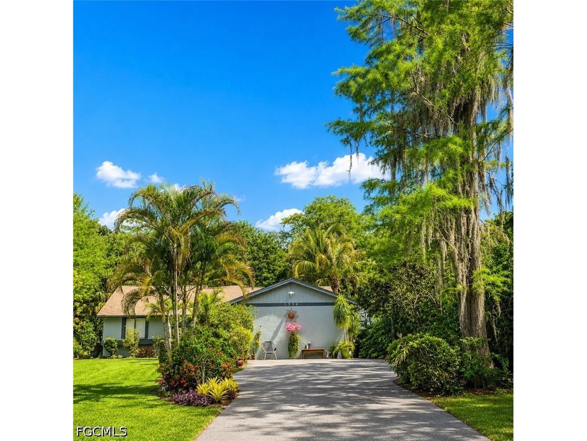 3534 White Boulevard Naples FL 34117 2026022320 image1