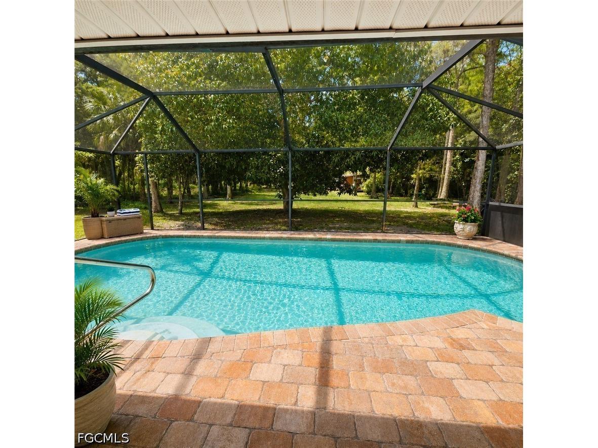 3534 White Boulevard Naples FL 34117 2026022320 image4