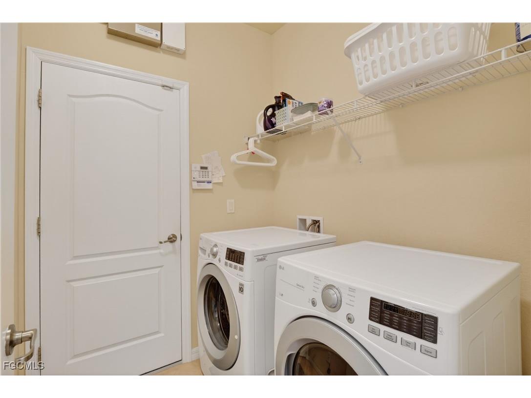 3535 Dandolo Circle Cape Coral FL 33909 2026002055 image22