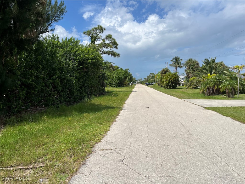 3535 Papaya Street Saint James City FL 33956 224075382 image4