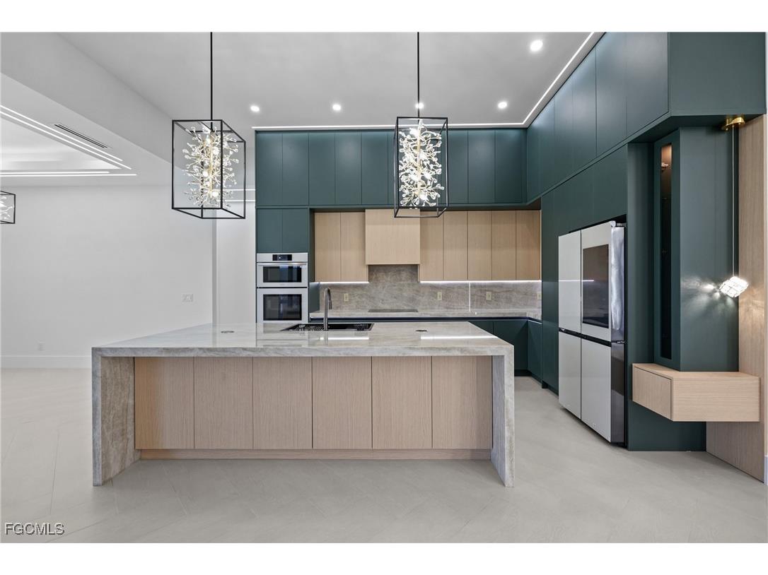 3535 SW 4th Lane Cape Coral FL 33991 2025004840 image13